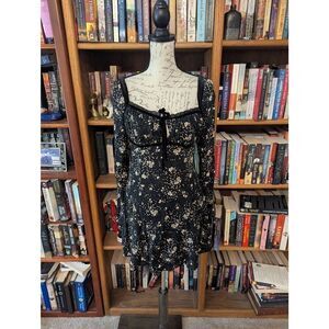 Free People Women's Size Small Black Floral Tess Square Neck Mini Dress